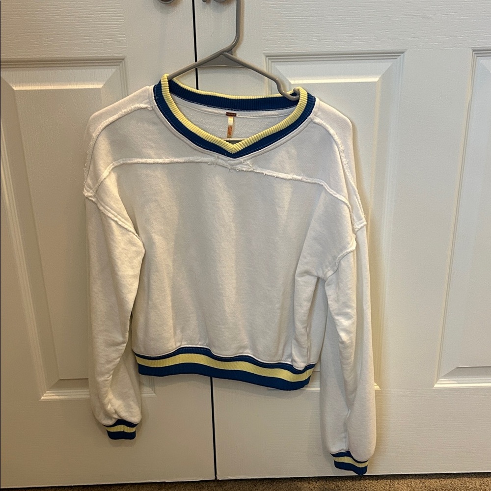 Free people size XS White and Blue V-Neck Women's sweatshirt